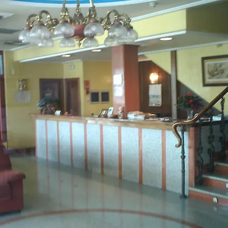 Villapaloma 2* La Virgen del Camino