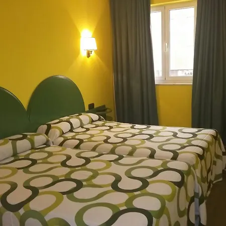 호텔 Villapaloma 2*