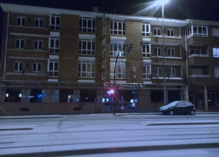 Villapaloma 2* 라 비르헨 델 카미노