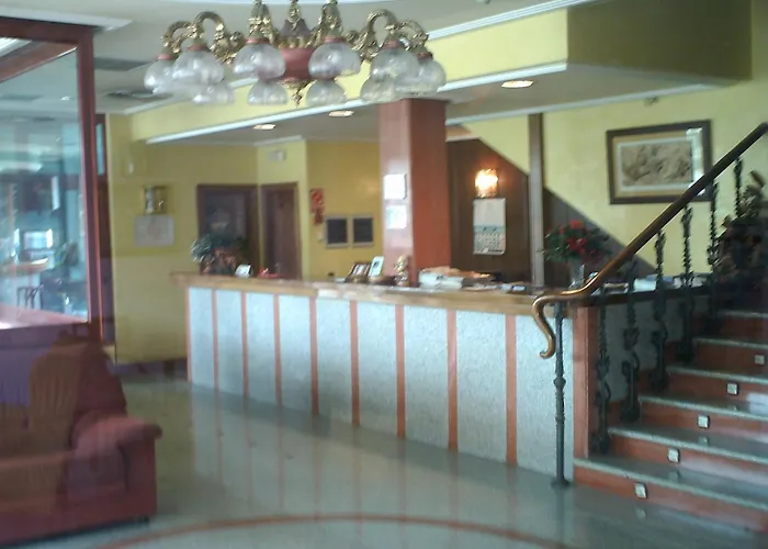 Villapaloma 2* 라 비르헨 델 카미노