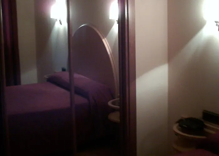 Villapaloma 2* La Virgen del Camino