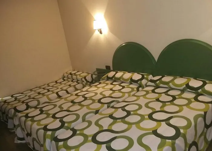 호텔 Villapaloma 2*